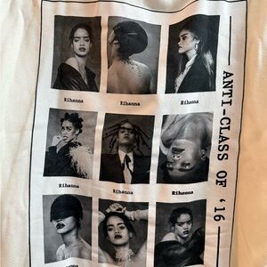 Rihanna Anti Tour Hoodie (2016)